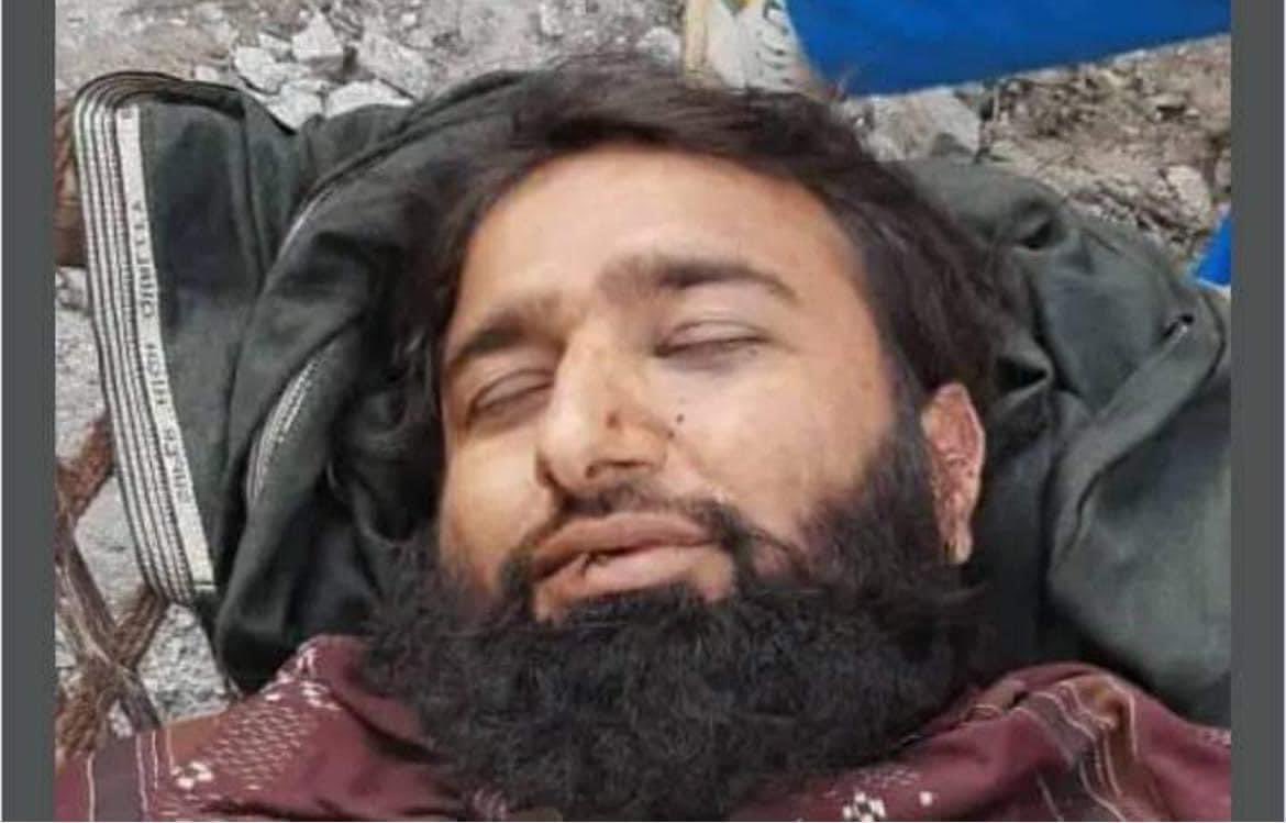 MajeedQarar's tweet photo. ده نور خاکرېز ته لېږل خپله خاک انداز ته لاړ. د ملا ذاکر معاون چې په پنجشېر کې مرداړ شو. پرون یې د اسیرانو په اړه کنایتاً امر کړی و چې خاکرېز ته دې واستول شي.(و دې وژل شي). https://t.co/DS6DCf3OXa