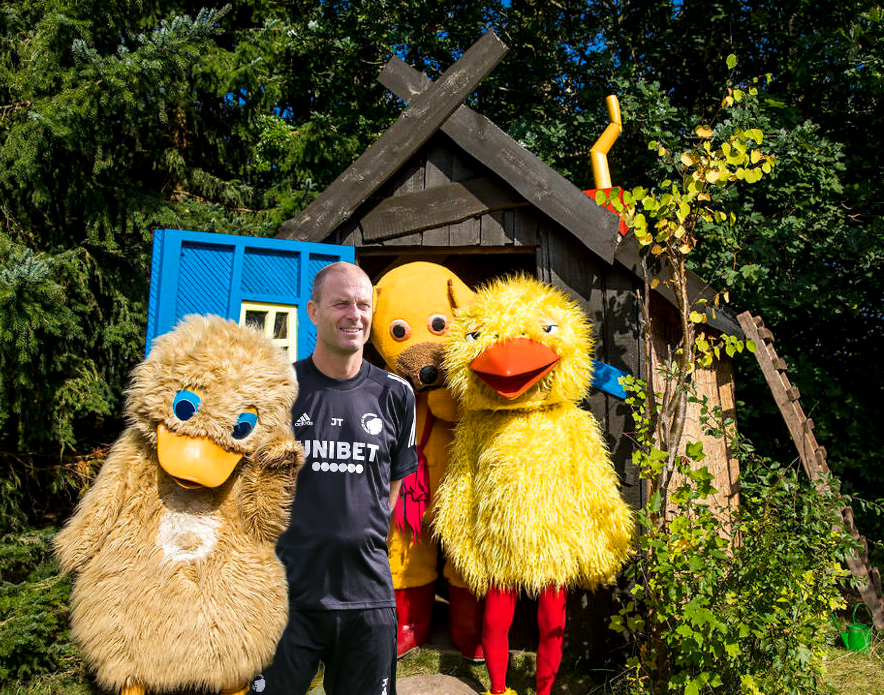 SSNRaus's tweet photo. Bamse &amp; Kylling

#fcklive https://t.co/fL26cVVXsP