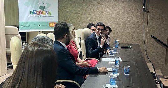 APROMP_Oficial's tweet photo. APROMP participa de cerimônia de posse do Conselho Municipal dos Direitos da Pessoa Idosa de Palmas/TO (COMDIPI). Confira👇🏻
#comdipi #posse #conselheiros #pessoaidosa #apromp #pgmpalmas https://t.co/HeWDTtLa0b