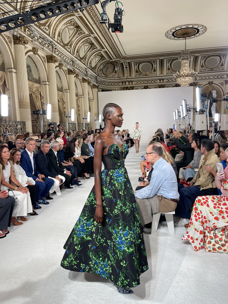 Wes Gordon has unveiled <a href="/carolinaherrera/">Carolina Herrera</a>’s Spring 2023 collection. The Secret Garden by Frances Hodgson Burnett was the starting point of this collection, inspired by its romantic depiction of nature and beauty.
