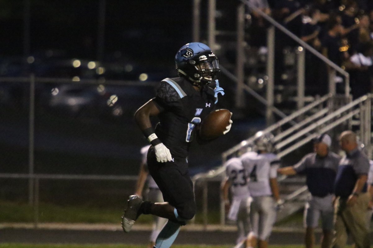 Thats_inZane's tweet image. - No offers out of High School. Told I was  “too small”
- Walked on to D2
- Transferred to D1 and was blessed to play in my first game 
- The journey isn’t over. Keep believing in Gods plan and don’t give up on the gifts He has given you 🙏🏿🔋❤️ #PROV281