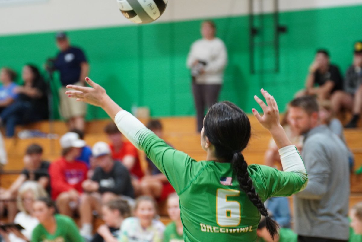 EastoftheBend's tweet image. 🔊END OF SET 1

NC: 22
G: 25 

Ladies are bringing it and fought hard. Let’s watch them turn it up a notch🤩

#newarkcatholic #volleyball #eastofthebend #sportsmedia #ohio