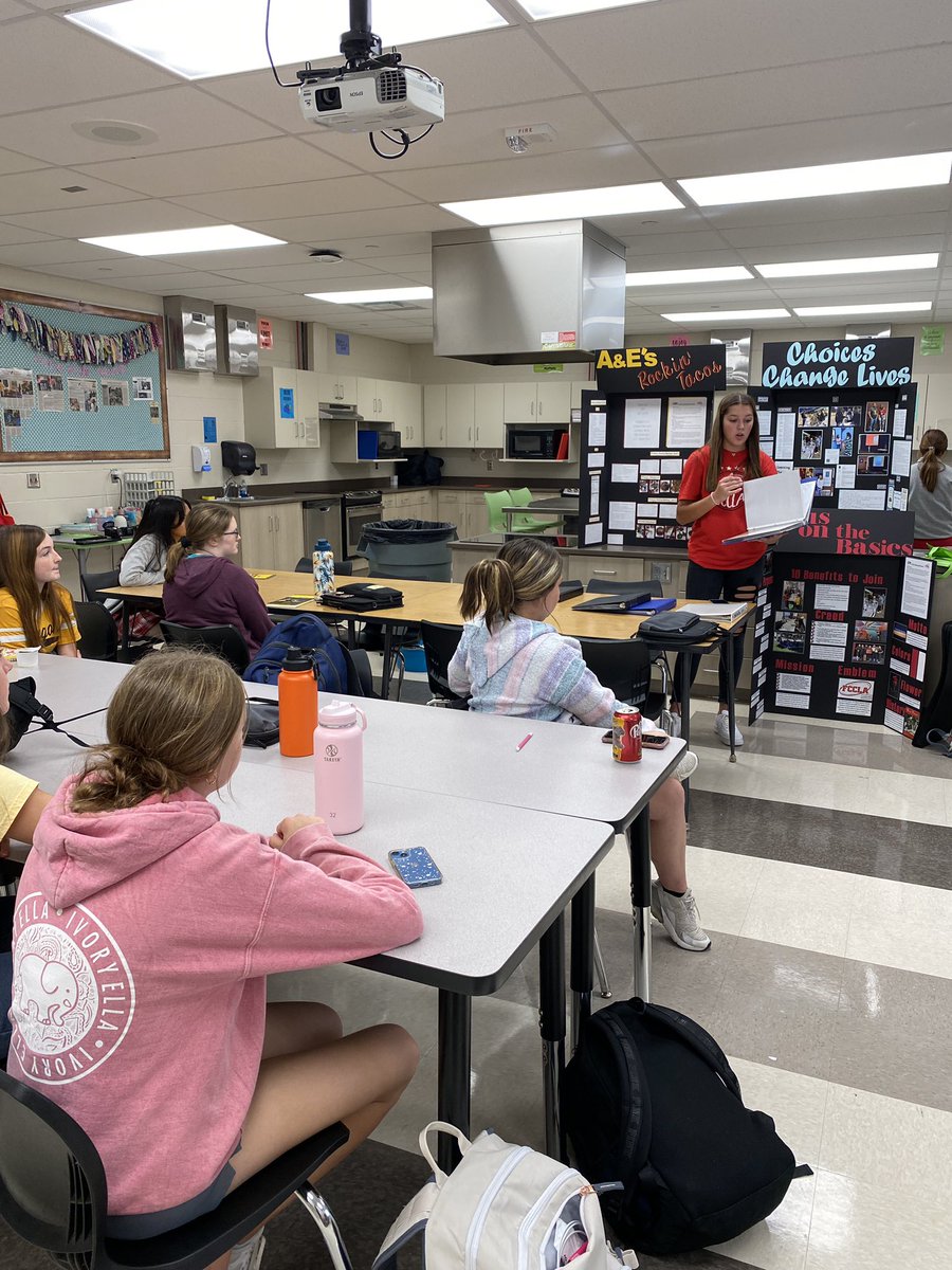<a href="/aubreygilll/">aubrey</a> helping an area FCCLA Chapter plan their STAR Event projects for the year! <a href="/Districtifccla/">District I FCCLA</a> <a href="/KSFCCLA/">Kansas FCCLA</a>