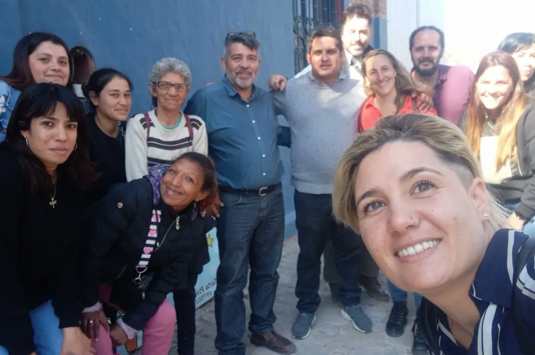 EriPereyraVL's tweet photo. #INAESfederal junto al desarrollo productivo de la patria 🇦🇷
📍 Llegamos a #Córdoba y en Las Varillas compartimos una formación a grupos pre y cooperativos. Donde entregamos matrículas para entidades constituidas y conocimos el espacio de una cooperativa de Cuidados 💜 https://t.co/6JQOjbYVoD