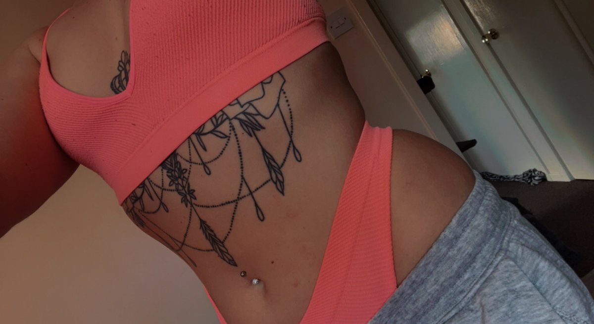 mistress_foxxx's tweet photo. matchy match πππ
feminine. bossy. sexy.
send to me.
https://t.co/JxdjrS2qsD
β’
#matchinglingerie #lingerie #pinkpanties #bellyfetish #findom #goddess #sessions #paypig #piggy #findom https://t.co/u4PCHQ3F7E