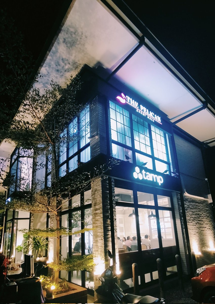 Hokage12342's tweet photo. A place where 1 peso cake 🍰 is serve 🥂☺️🛵
#altercebu #cebualter #altermandaue https://t.co/AXf4S4Jpzx