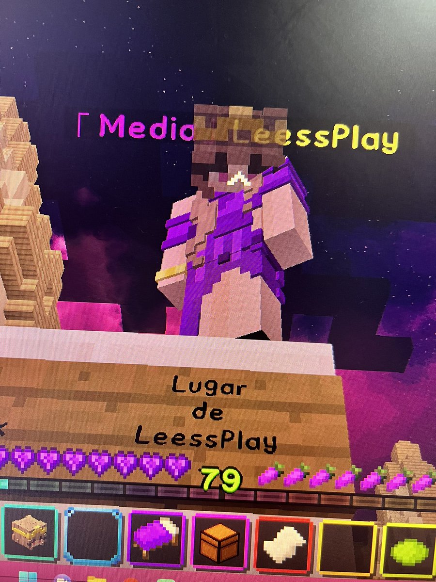 PlayLeess's tweet photo. Qué bonito cartel #Minecraft #Hycraft https://t.co/rLx2XT9uwc