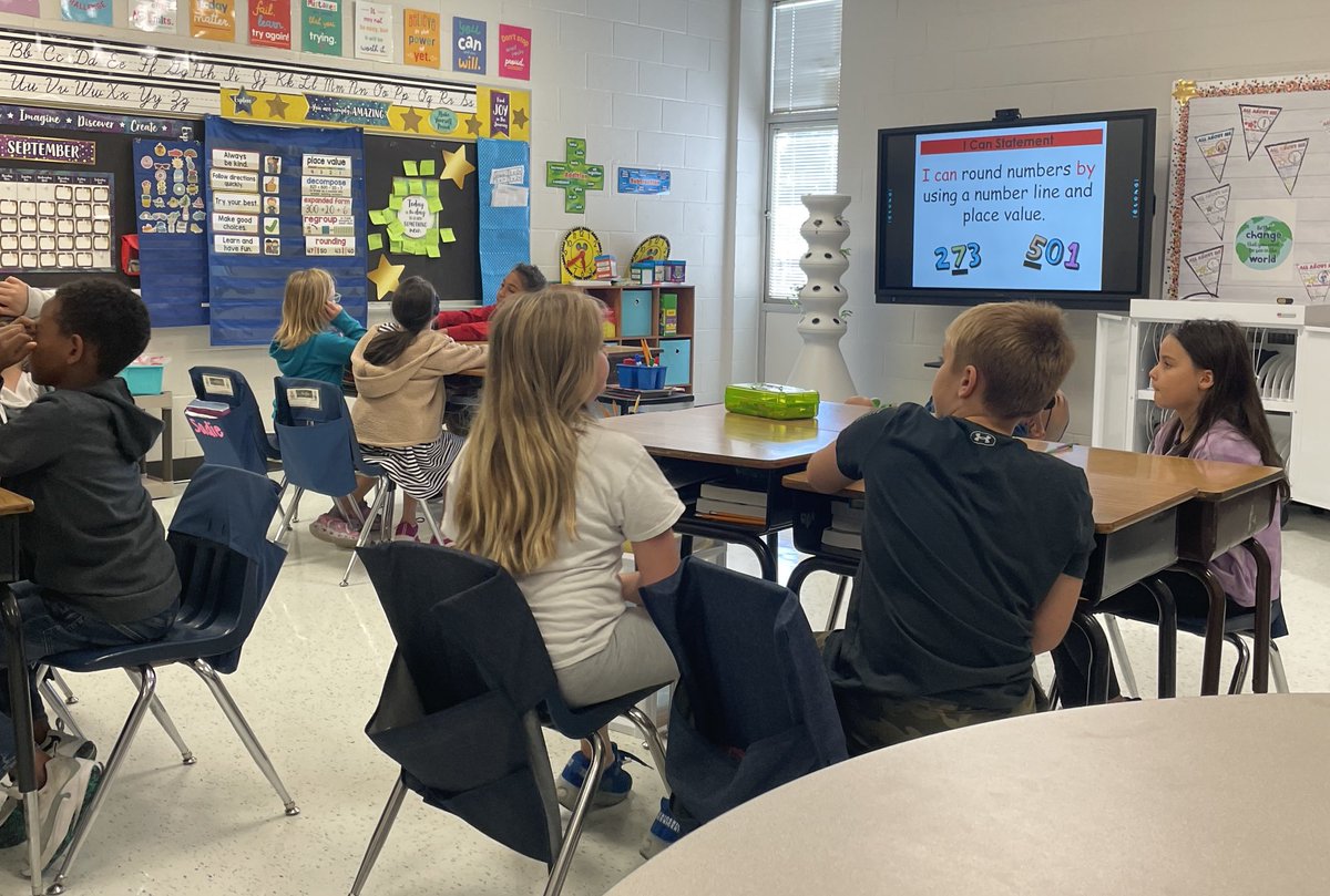 ford_kford's tweet photo. Small math groups in grades 3-5! It can be done! ⁦@EllendaleSchool⁩ #NoPlaceIdRatherB https://t.co/X4wd5rif1B