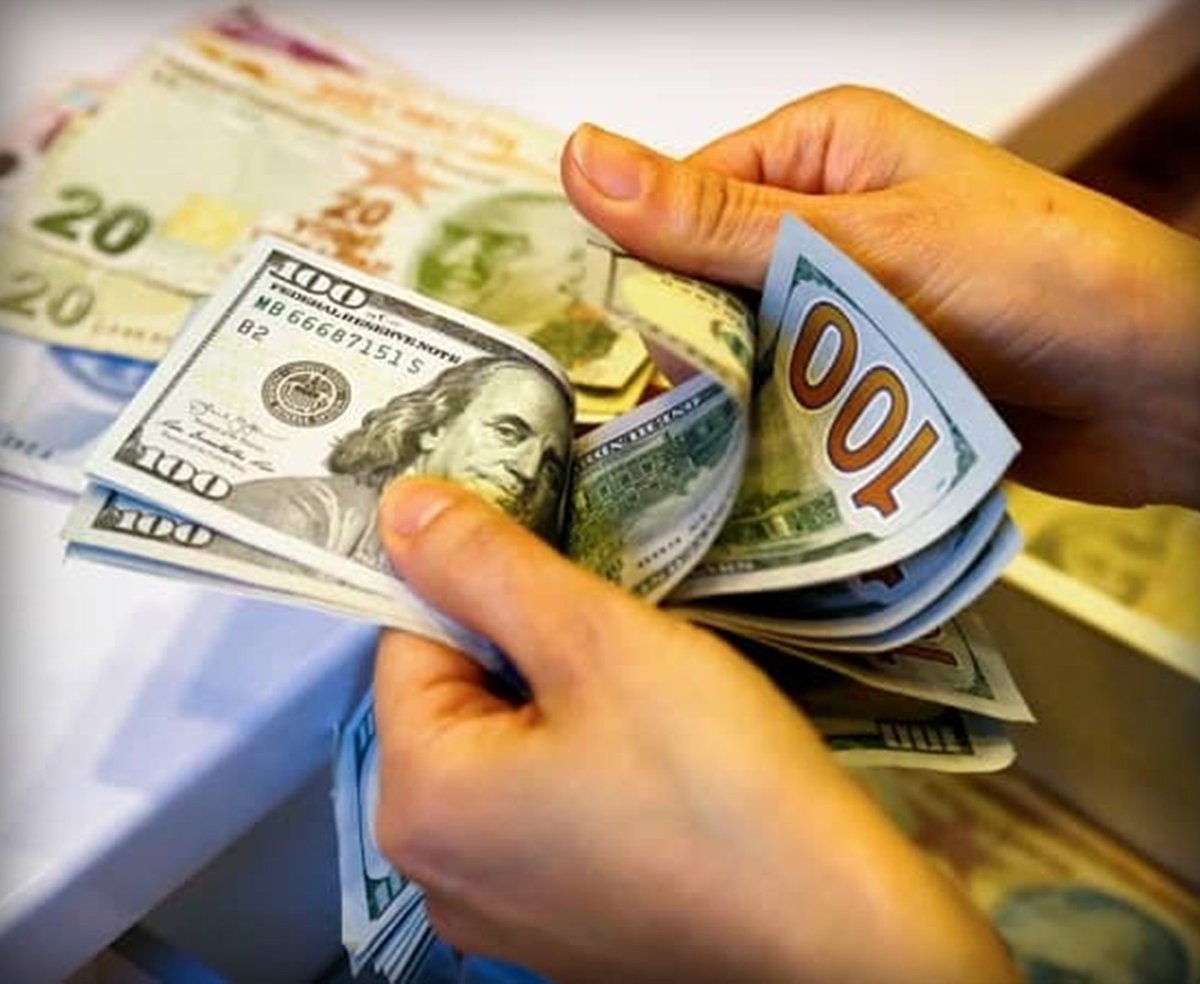 SarafiMoneyMex's tweet photo. در معاملات ابتدای صبح، دلار بازار آزاد با 150 تومان افزایش نسبت به روز قبل در قیمت 30750 معامله شد. در ساعات پایانی این روز روند رو به رشد قیمتی ادامه داشت و قیمت دلار به 30900 تومان نیز رسید. https://t.co/6axOk3vXEm
