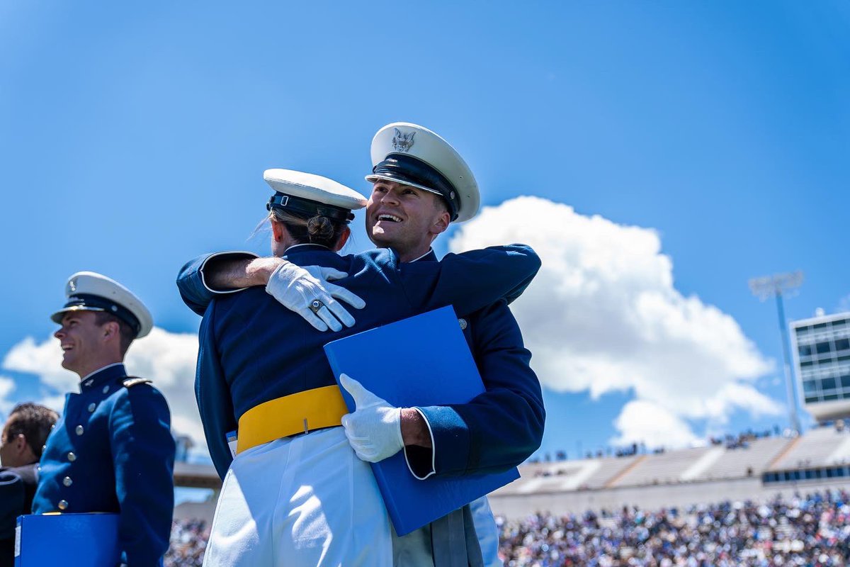 ɴᴜᴍʙᴇʀ 3️⃣

The <a href="/AF_Academy/">U.S. Air Force Academy</a> is ranked number 3️⃣ in top public schools!