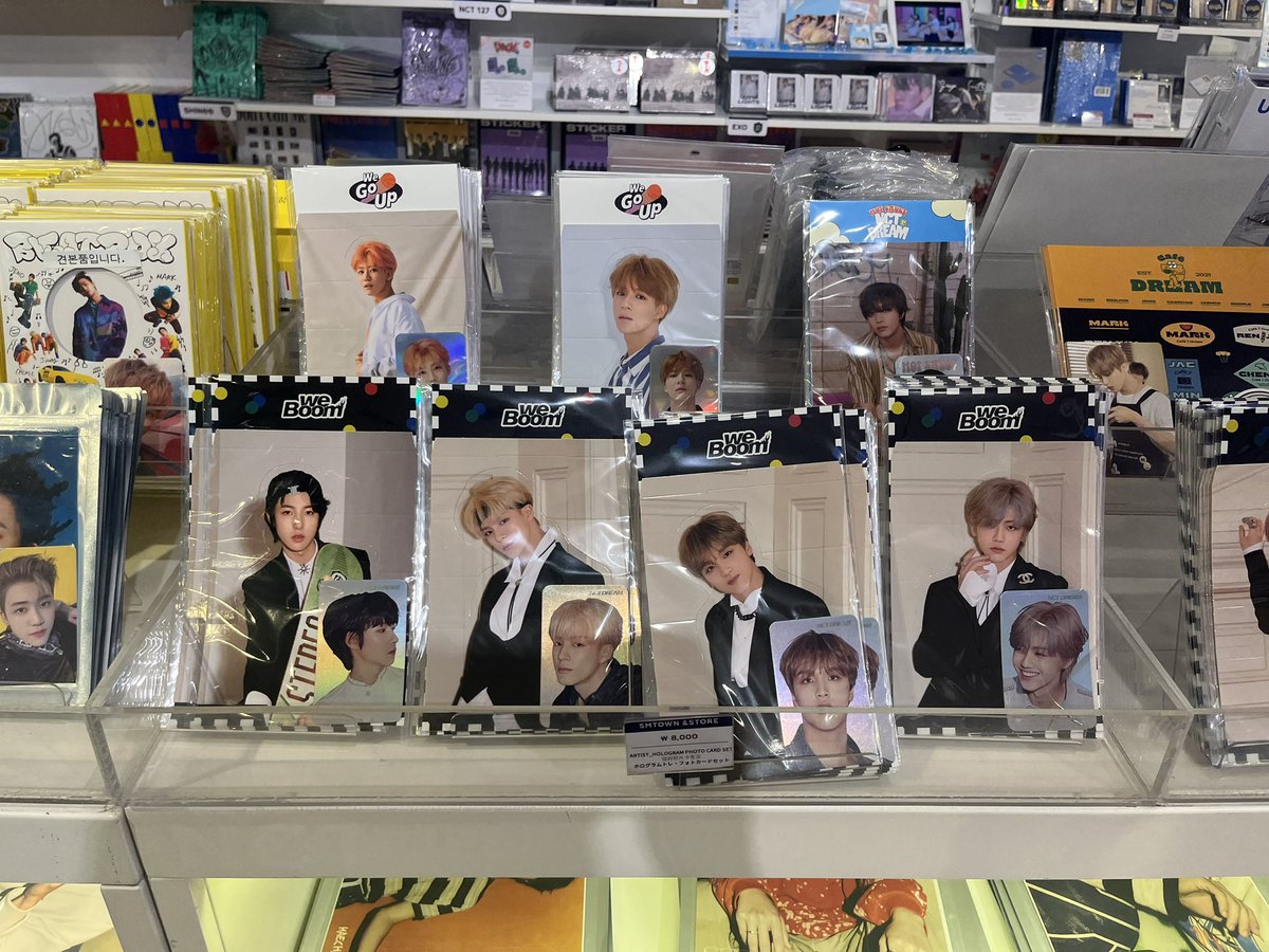 bbangsells's tweet photo. at smtown&amp;store ddp now! if anyone wants anything feel free to dm, a lot of other stuffs are also available!

#pasarnct https://t.co/jPgRS2UwXj