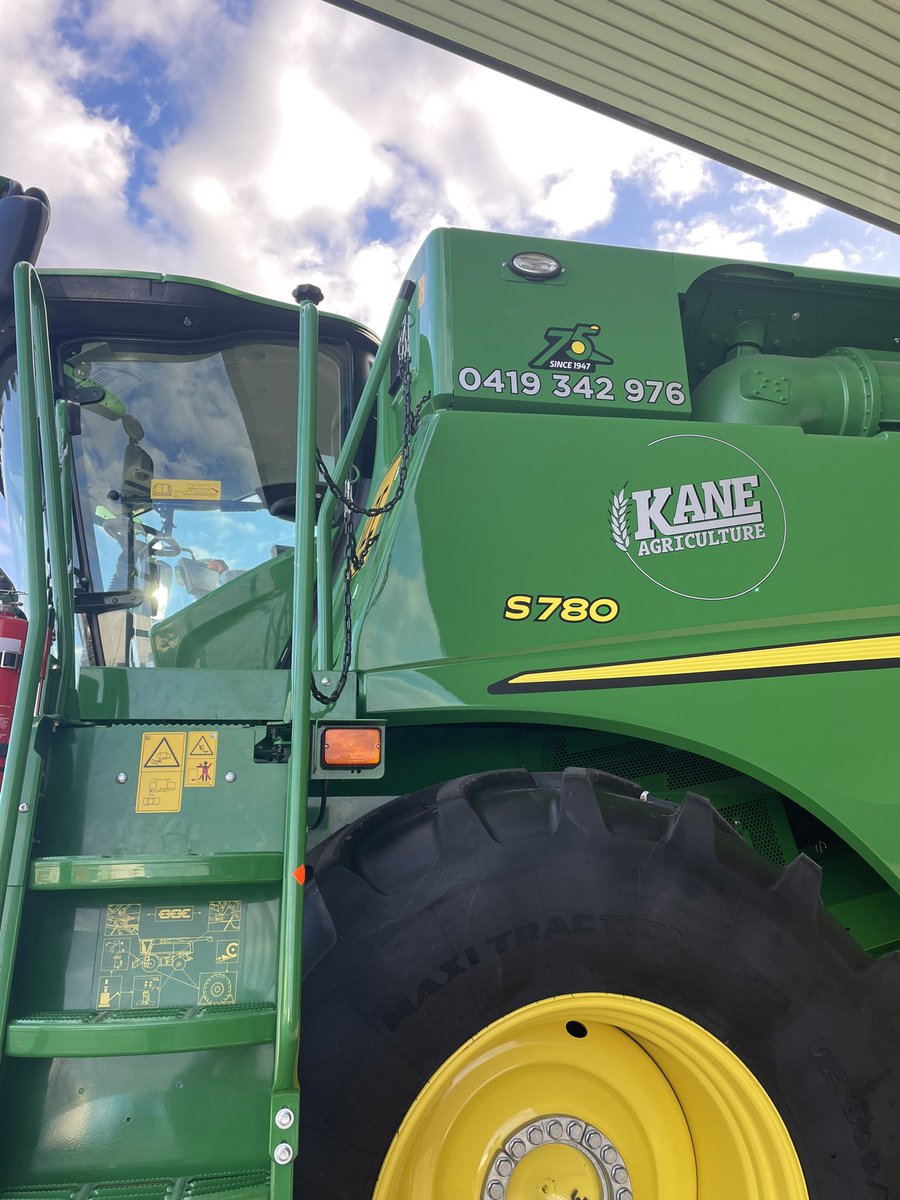 The new machine has arrived, starting in QLD working our way back through NSW to VIC. 12 metre front. Call 0419342976 if you need a hand this harvest!