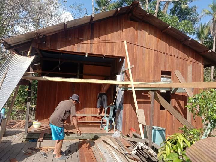 suara_irwan's tweet photo. Progres Bantuan Stimulan Perumahan Swadaya (BSPS ) atau Program Rehab Rumah Layak Huni dari Dr. H. @irwan_fecho di tiga desa, Desa Handil Terusan, Kecamatan Anggana,
Kabupaten Kutai Kartanegara
Kalimantan Timur.
#Berpikir
#Bersuara
#Bertindak https://t.co/Bva13OXxUY