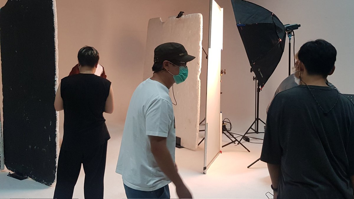 StudioSrkTH's tweet photo. อยากสปอยล์แต่ก็ทำไม่ได้ คันนิ้วยุบยิบๆ #NewProject #นิยายวาย เร็วๆนี้จ้า https://t.co/dL4mqRwvGq