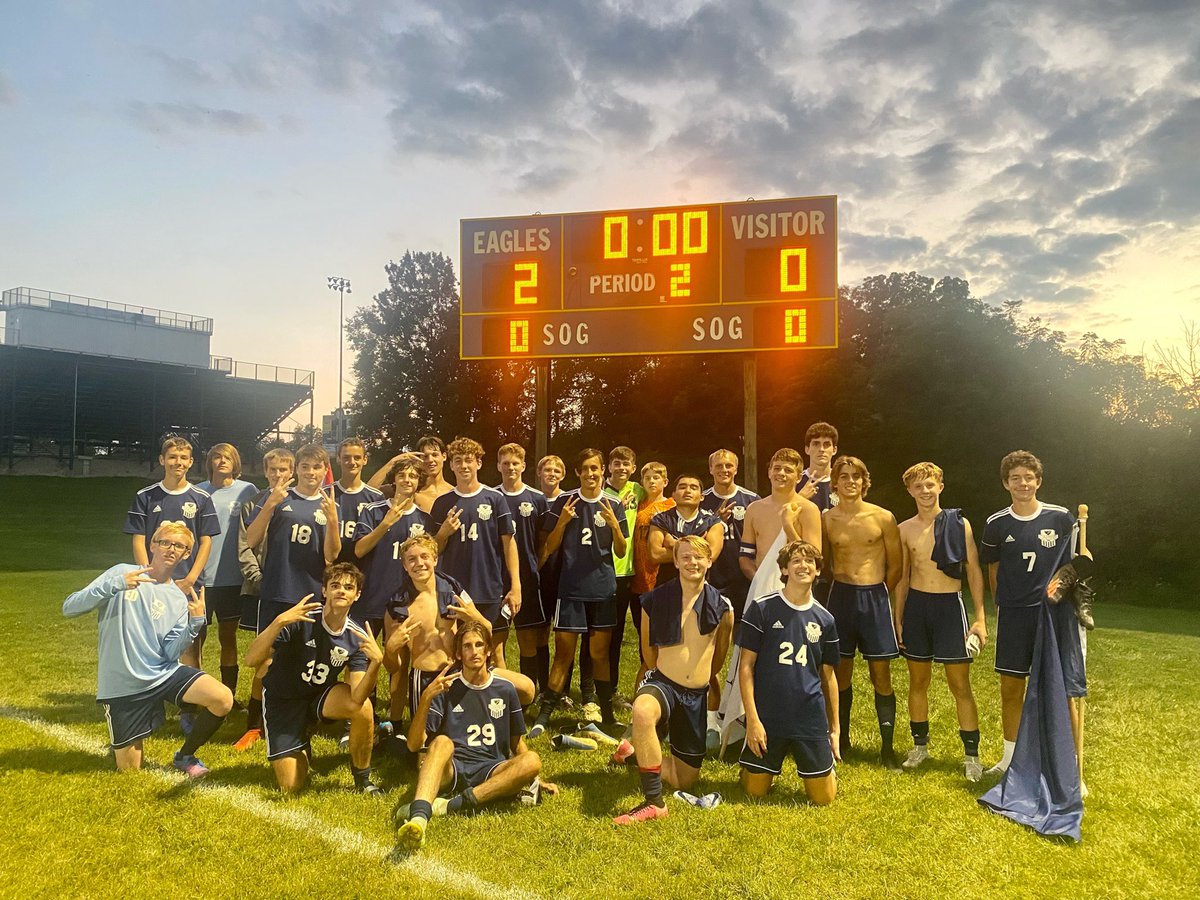 Nice win tonight against Ursuline to improve to 6-1-2 on the season. Next up Canton Central Catholic on Saturday #SuperbiaInProelio