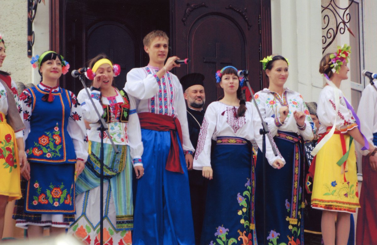 ACNMex's tweet image. 🇰🇿 "El #PapaFrancisco viene a decirnos que no estamos solos, viene a decirnos que tenemos que seguir adelante". Mons. Mumbiela sobre la visita del Santo Padre a #Kazajistán. Lee la entrevista: 
👉bit.ly/3eDDE7v
