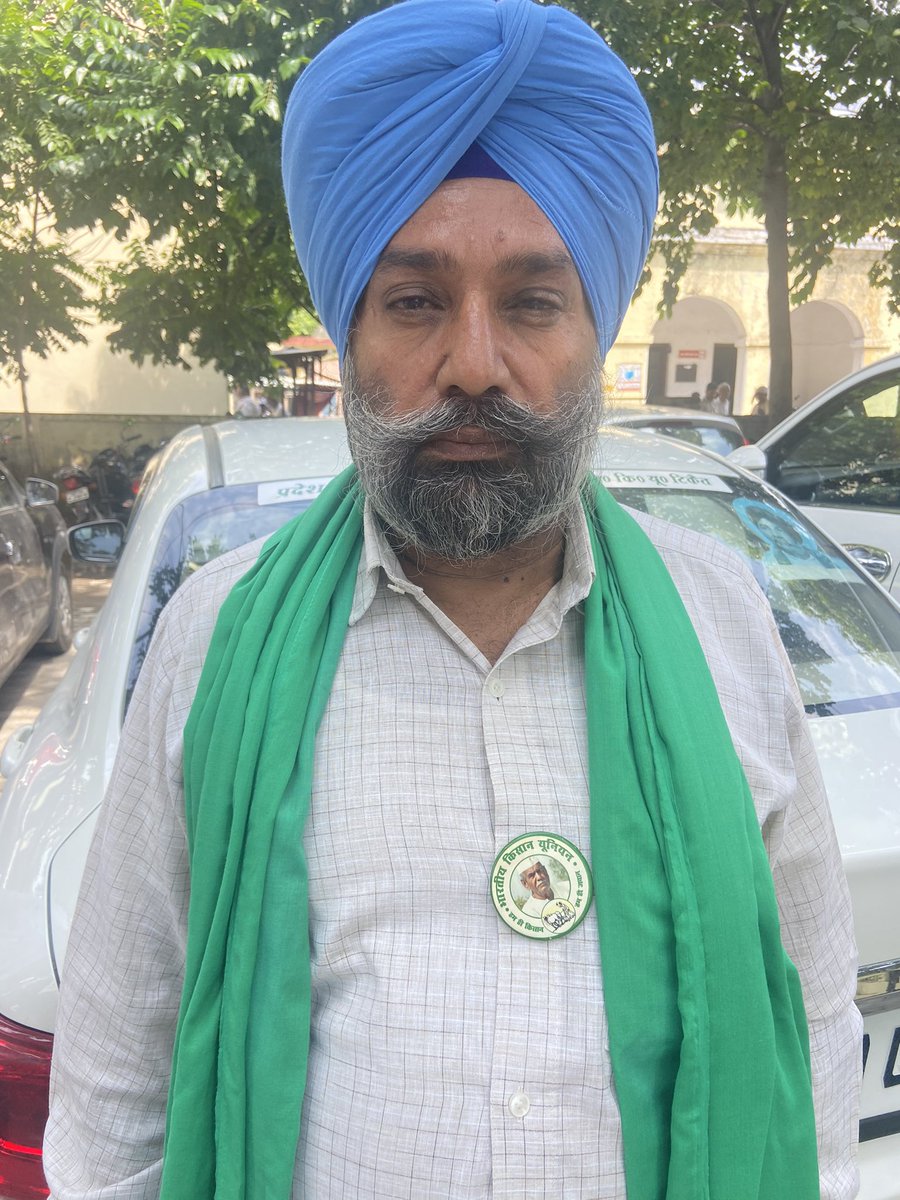 BholaBhupinder's tweet photo. BKU 4981(Tikait) https://t.co/mzfrkC8oRs