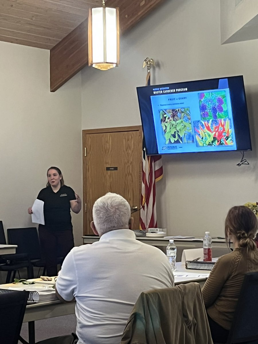 Tonight at Master Gardener Basic Training, Purdue Extension-Grant County’s Dr. Jessica Outcalt presented Plant Science.  Class members got some hands-on work dissecting plant parts.