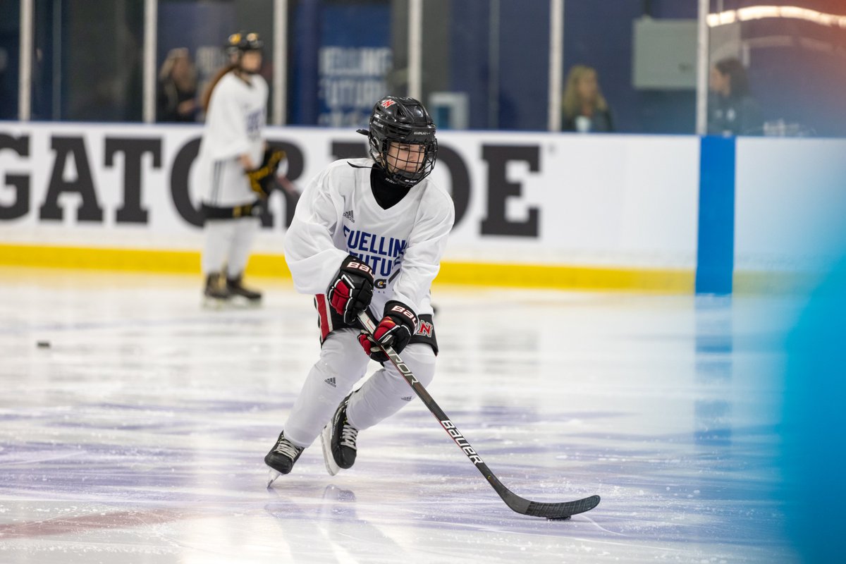 VSciampacone's tweet photo. Here's some more picture from the #FuellingTheFuture Invitational Camp run by @Gatorade @MapleLeafs last month. https://t.co/qjUptqY5Qr