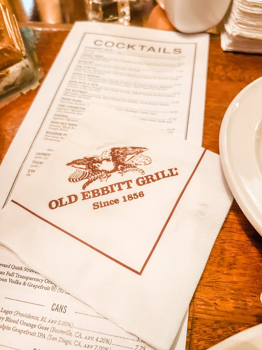 Just ate the best lobster roll of my life. 😍 <a href="/oldebbitt/">Old Ebbitt Grill</a>