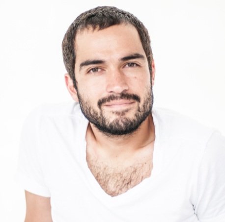 KarolTrendy's tweet photo. Eu pegaria Alfonso Herrera nos seus 39 anos, nos seus 29 anos e nos seus 19 anos. Fácil fácil!

(eu e a DM né pq ela nunca foi boba 🤭) https://t.co/A4FQideud6