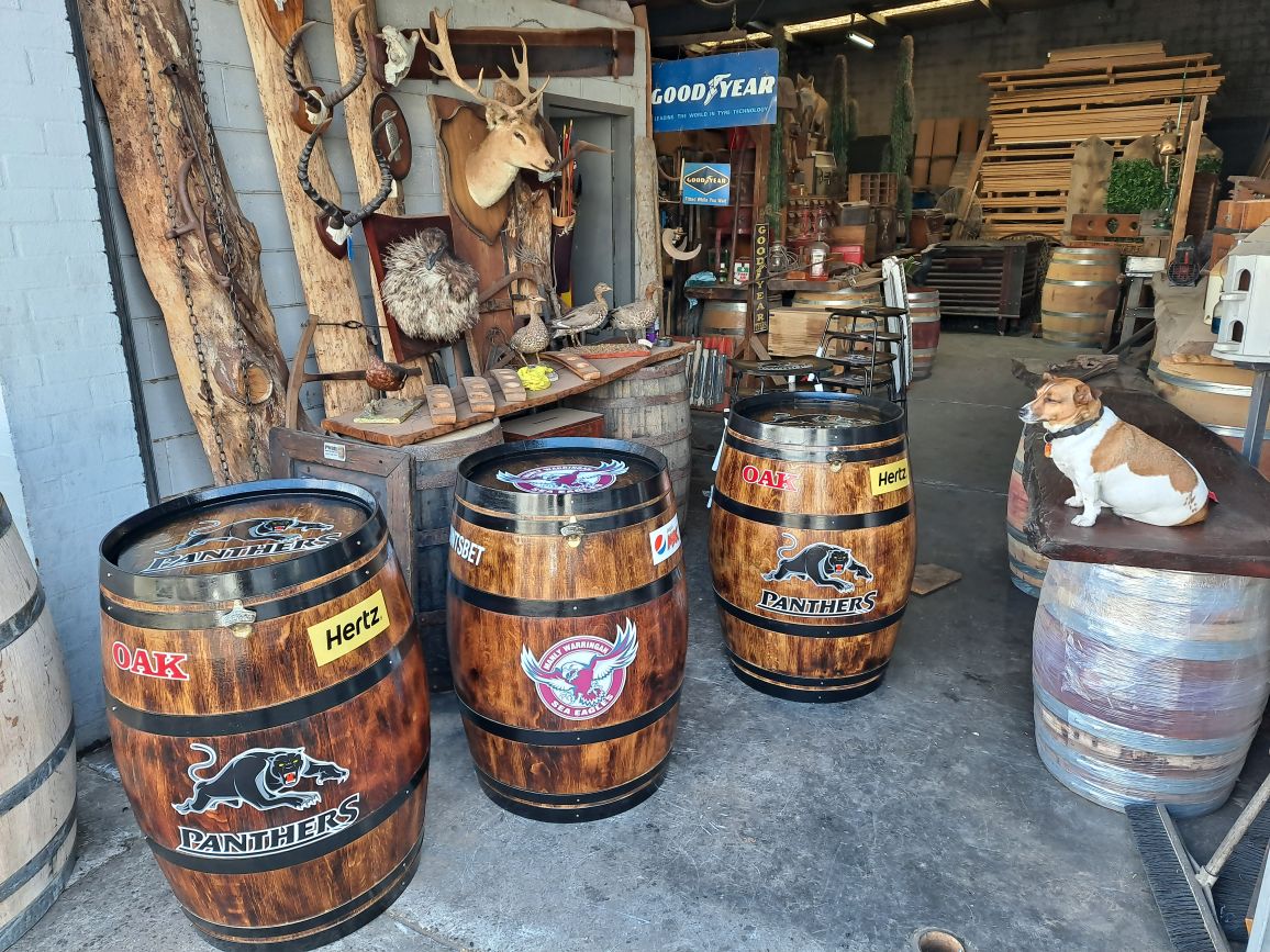 winebarrelz's tweet photo. Penrith and Manly Supporters Barrel on there way to Central Coast town ship of Toukley!!
$600 ea

#Penrithwinebarrelhire #Penrithwinebarrels 
#Hirembuyem
https://t.co/m6sUchgoyP 
0432 356654 https://t.co/2NIBWXKWZi