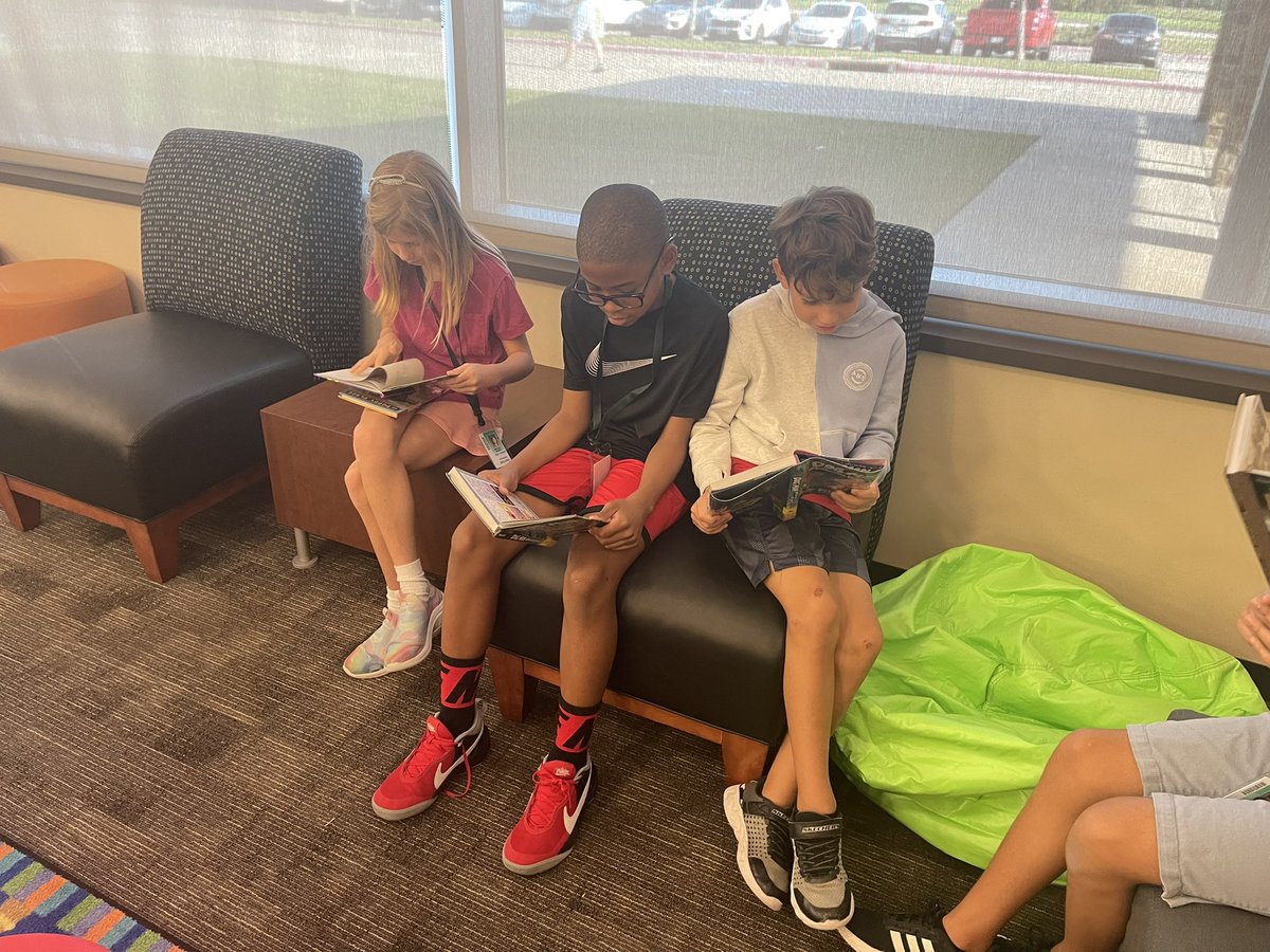 Can’t thank our volunteers enough for helping kick off library check out today! The kids were so excited!! 📚💕