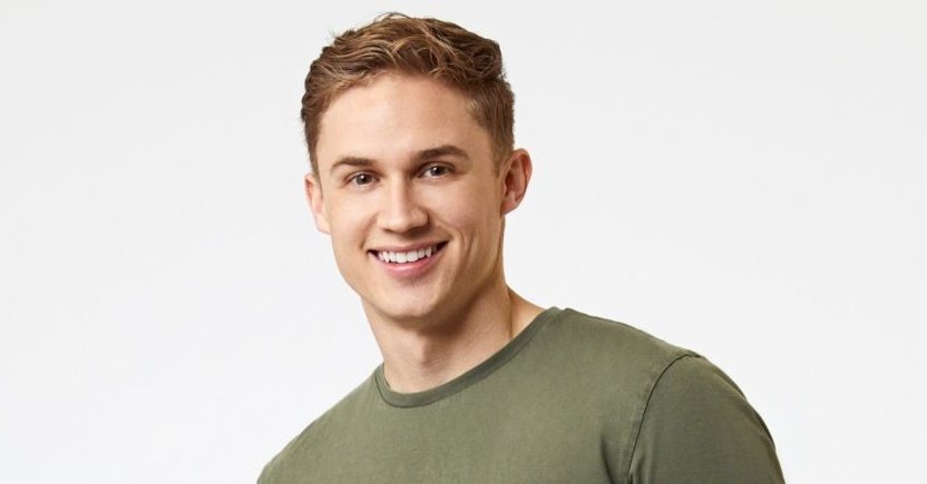 IWatchBachelor's tweet photo. I need one of these men to be named the next Bachelor

#TheBachelorette #Bachelorette https://t.co/iW6KbM0rne