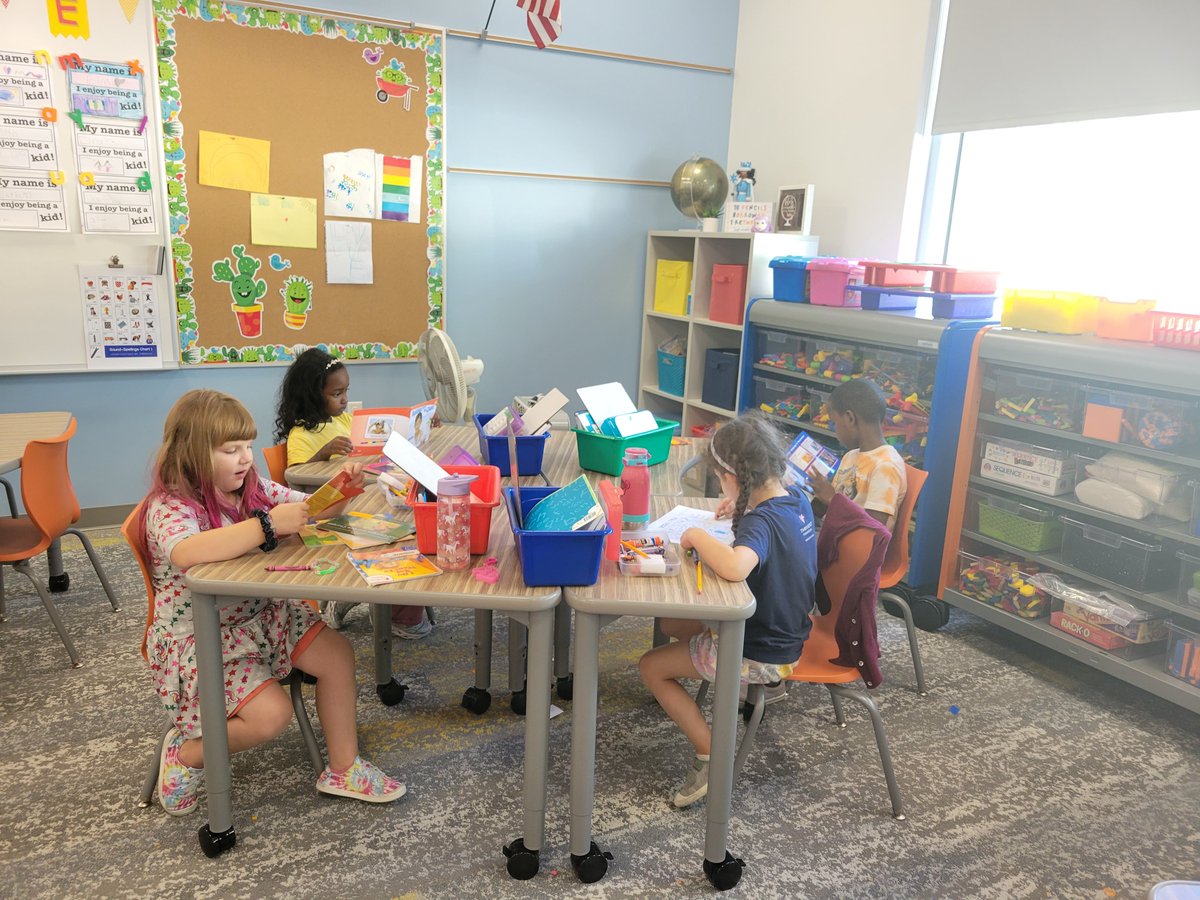mssikkink's tweet photo. We started centers today! The students had fun choosing activities to work on and I got some assessments done. Success all around! #bishoprps #rps535 https://t.co/IK942OX3Jq