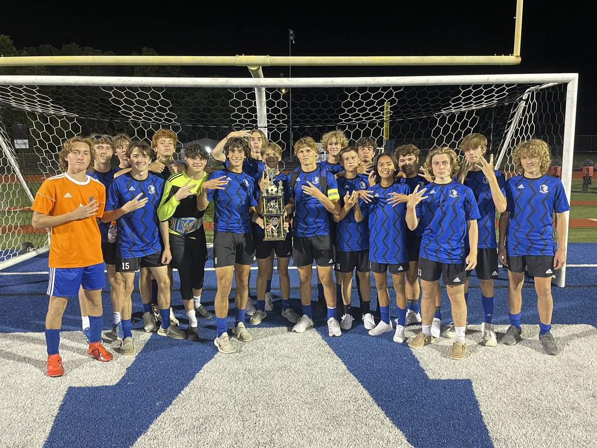 HHS Soccer tweet media