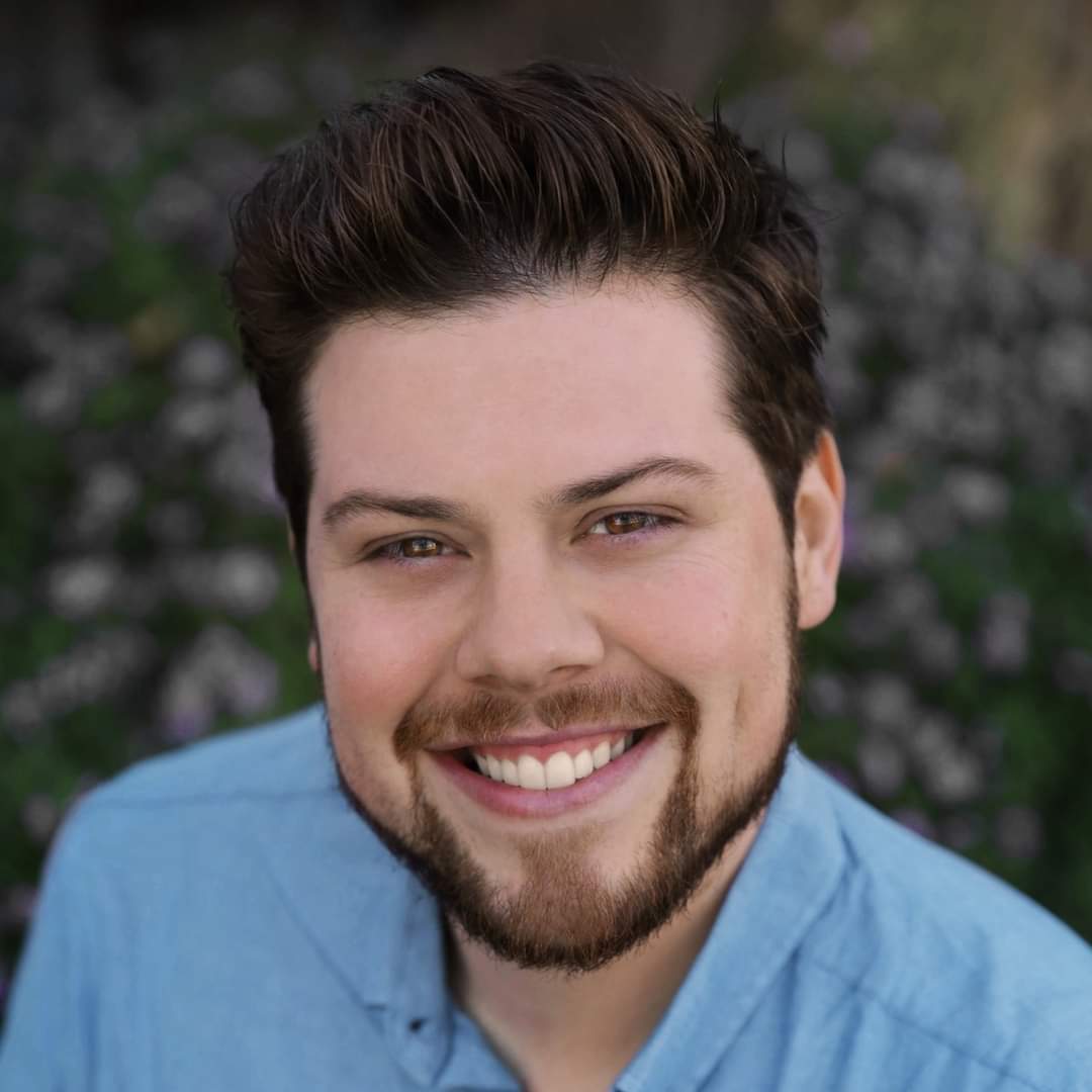SiouxCityFilm's tweet photo. Meet Guest Artist:  Matt Schrader

Join a Q&amp;A with Matt after screening SCORE: A FILM MUSIC DOCUMENTARY, on Thursday, September 29 at 7:30pm at the Promenade Cinema 14. @SCOREmovie

For more information about the fest, please visit our website:
https://t.co/F4Q3k39fnJ
#sciff2022 https://t.co/Fx428PpjiE