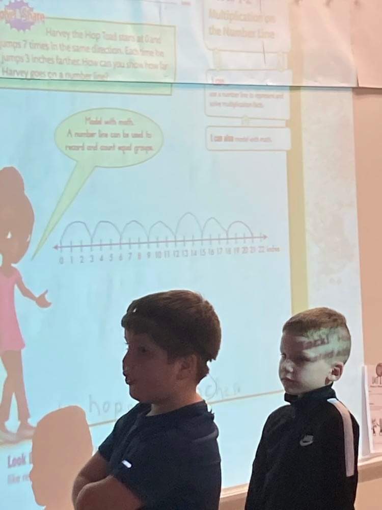 LyndsleyC's tweet image. Great things happening in third grade! These mathematicians volunteered to teach their number line multiplication strategies to the class. #mathematizing