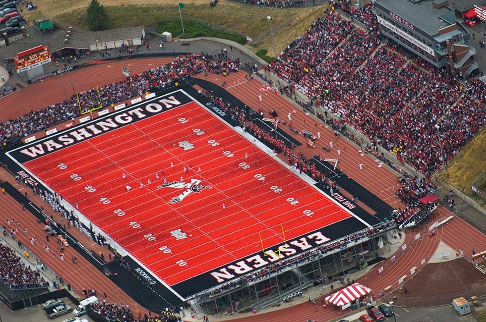 sejhe jackson (@jacksonsejhe) on Twitter photo Man! After a great conversation with <a href="/CoachBestEWU/">Coach Aaron Best</a> , I am blessed and excited to announce I’ve received my first division 1 scholarship offer to the University of Eastern Washington! <a href="/ReggieWithersp2/">Reggie Witherspoon Jr</a> <a href="/BrandonHuffman/">Brandon Huffman</a> <a href="/TFordFSP/">Tracy Ford</a> <a href="/RealMG96/">Marcus “MG” Griffin</a> Man! After a great conversation with <a href="/CoachBestEWU/">Coach Aaron Best</a> , I am blessed and excited to announce I’ve received my first division 1 scholarship offer to the University of Eastern Washington! <a href="/ReggieWithersp2/">Reggie Witherspoon Jr</a> <a href="/BrandonHuffman/">Brandon Huffman</a> <a href="/TFordFSP/">Tracy Ford</a> <a href="/RealMG96/">Marcus “MG” Griffin</a>