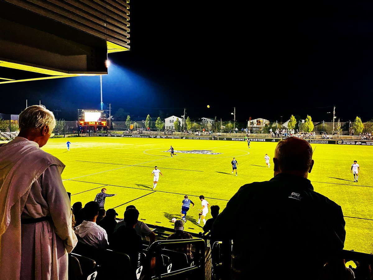 SeanHolleySWH's tweet photo. Watching @PCFriarsMSoccer WIN with 2 Legends #JohnRock and #FrVidmar and an Amazing Moon in the background! @ProvidenceCol @PC_Alumni @PCAthletics https://t.co/H7gH0vxXbO