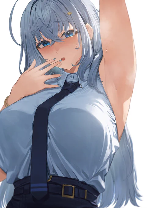 「あのそのぉ…あんまりじっと見ないでいただけると…」 