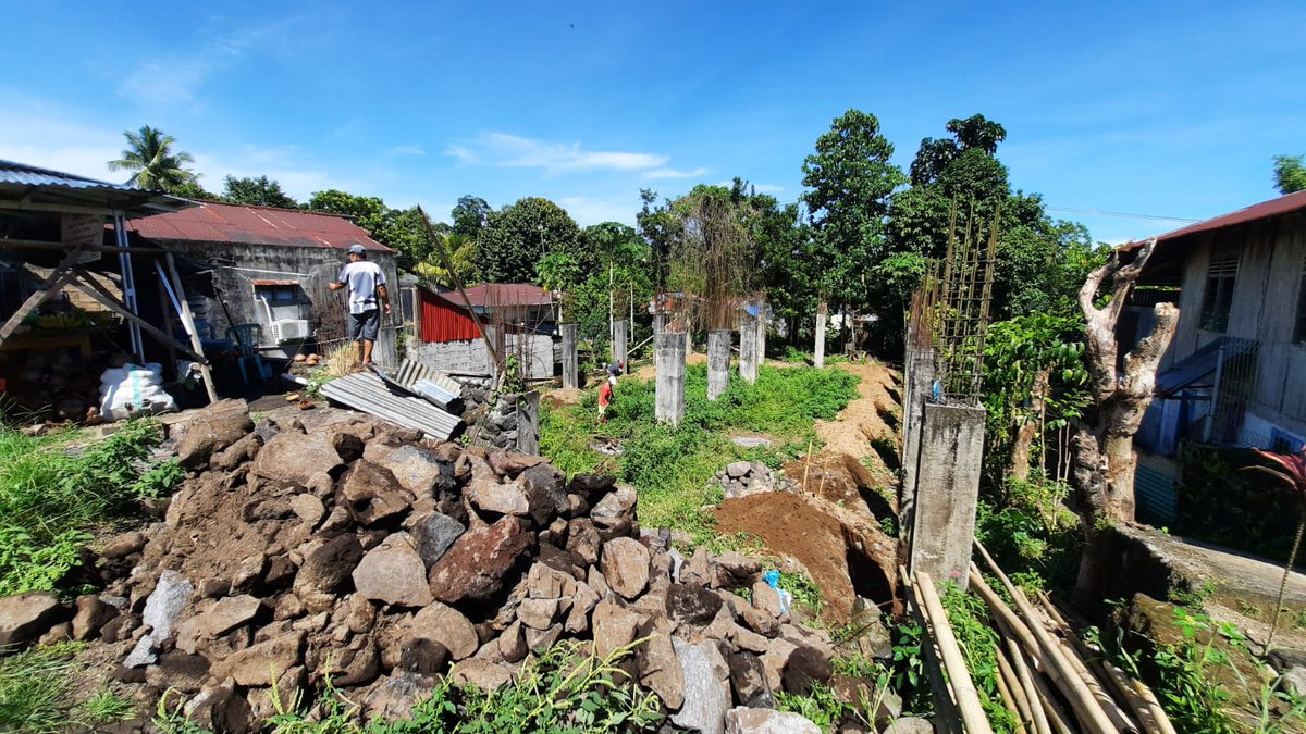 item_markus's tweet photo. Tahapan utk membangun Gedung Gereja Gmim Elim Matungkas... semangat membangun... Mohon Dukungan Doa dan Dana. https://t.co/P7pCLFvzLw