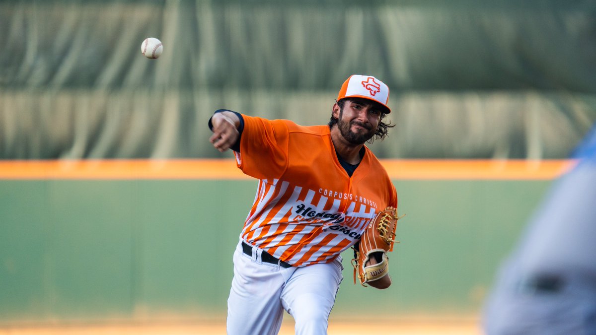 cchooks's tweet photo. Travs rally to take Game 1, 6-2.

Cesar Gomez fired 5 2/3 innings of 1-run ball for CC, retiring 16 of the final 20 batters he faced.

Recap: https://t.co/J1wSCz3okn https://t.co/mqK2qrUwSe