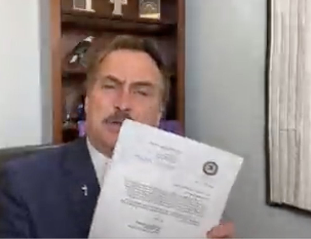 ericgarland's tweet photo. It appears that Mike Lindell may have disobeyed the DOJ and disclosed his grand jury subpoena letter.

Will they see that as obstruction of justice? I'm curious. 😂 https://t.co/R5byQFrqrn