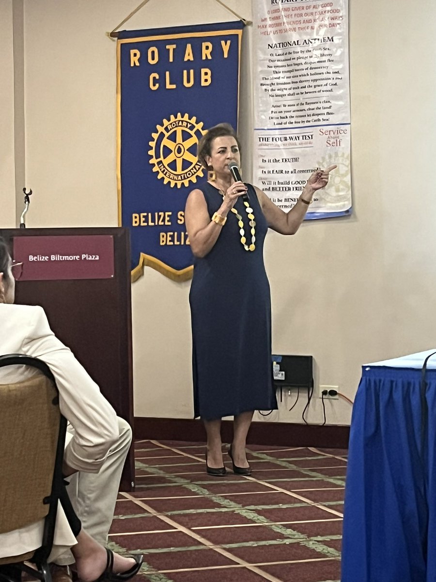 BelizeRotary's tweet photo. Presentation by our District Governor, Carolina Corzo @Rotary4250 https://t.co/xrCTOtzbUt