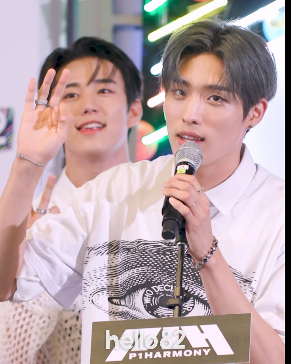 hello82official's tweet photo. The "P" in P1Harmony stands for potato 🥔🥔🥔

Check out some of the strange things P1ece asked in Question Parade with @P1H_official 
⏰ September 15th, 11AM KST
🔗 https://t.co/DMXmK4F8aI

#P1Harmony #PLAY82_P1Harmony #P1Harmonyxhello82 #QuestionParade_P1Harmony #hello82 https://t.co/Noj8mfeXYw