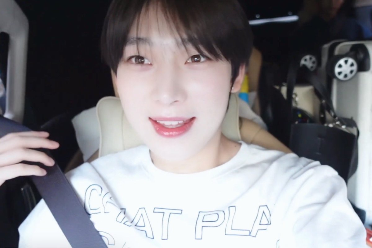 my___sunoo's tweet photo. ความลับของน้องซอนอูก็คือเป็นนางฟ้าใช่มั้ย เฉลยมานะ น่ารักมากㅜㅡㅜ https://t.co/12AW9tWvKJ