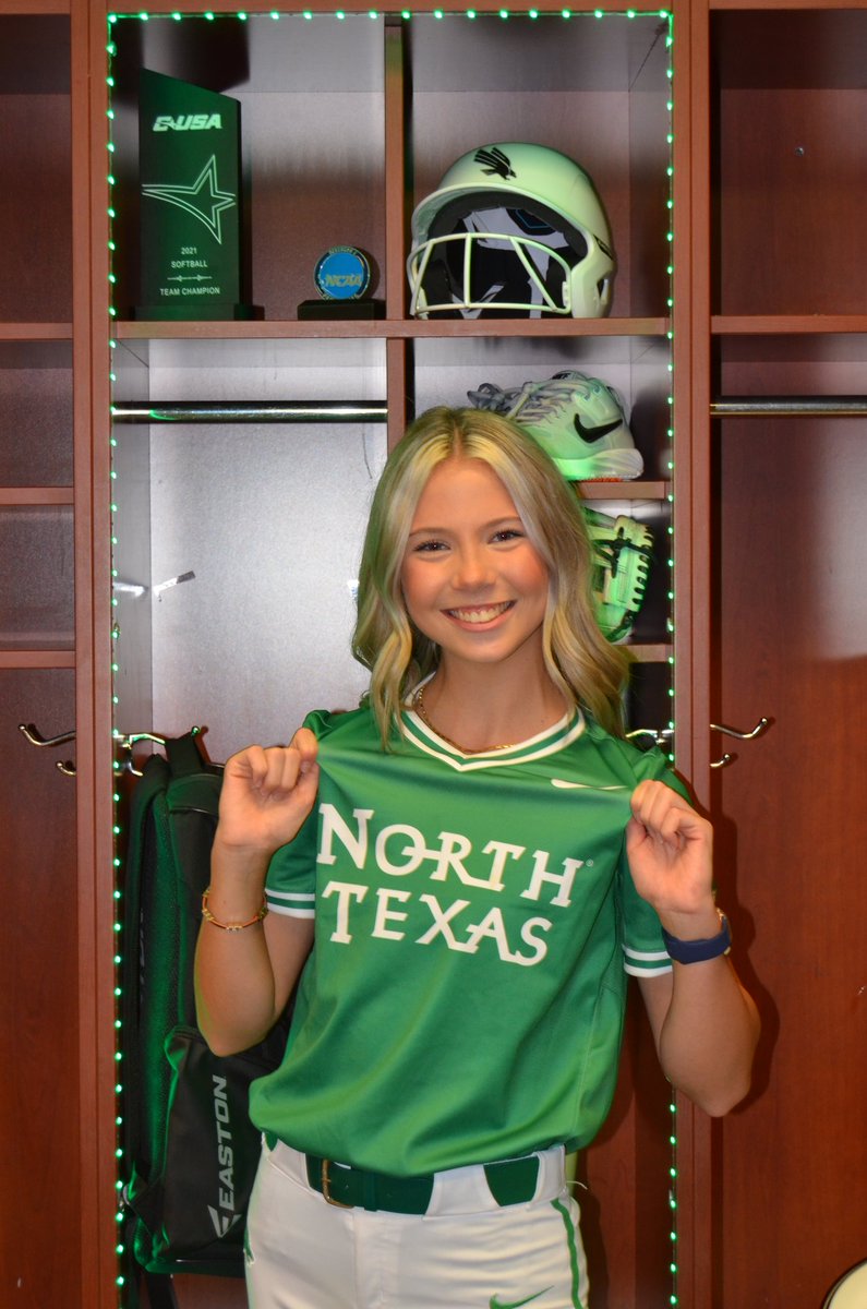 So thankful for the opportunity to continue my academic and softball career at #UNT. Green & white already feels like home! 💚🤍🖤 @RodneyDeLong @CoachJayGwyn @JamieAllred24 @forthetat @18UTXGloryRWB @TexasGlory @softballmabank @NCAASoftball #commited #workhard #GMG #meangreen