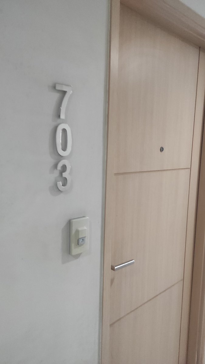 RizalRealtor's tweet photo. Atm @ Silk Residences 💦💦💦 may puputakan nanaman tayong maskulado 💦💦 #altermanila #alterstamesa #alterph #alterpinoy #jakol #kantot #chupa https://t.co/ih2FwgnmxE