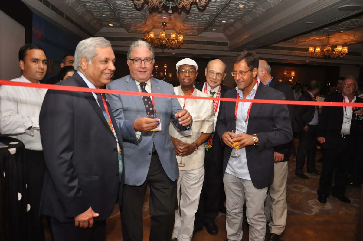 DrChowbey's tweet photo. And that's how time flies! Ten years to this magnificent World Congress #IFSO2012. 
Sharing some Delightful and cherished memories from the Congress that we hosted at Delhi. https://t.co/ND8EM2hML2