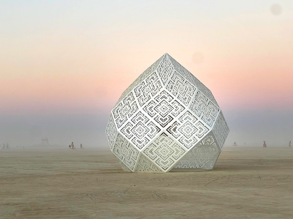 hybycozo's tweet photo. Point of view …. #BurningMan #BurningMan2022 https://t.co/bZe6sgGp0B