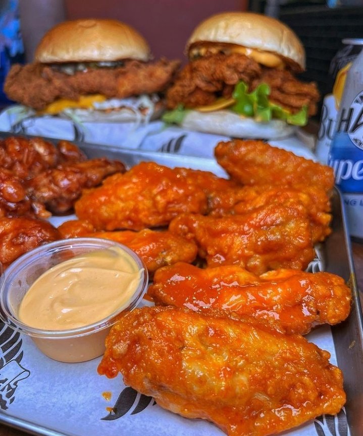 TensaiMovil's tweet photo. "Happiness starts here." 😋😋👌

📸 IG wingfix https://t.co/0YtxiSmxkG