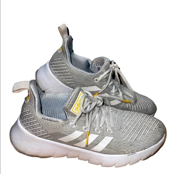Twenty9LuxeShop's tweet photo. So good I had to share! Check out all the items I'm loving on @Poshmarkapp #poshmark #fashion #style #shopmycloset #adidas #izod: https://t.co/f7Xfk8Kezo https://t.co/jSqPvwtImQ
