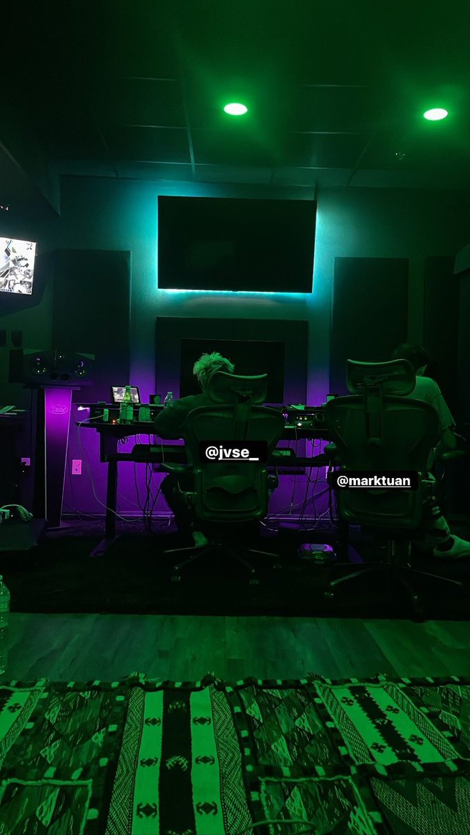 MKGOT7Chile's tweet image. [Instagram] 13.09.22 🐰

 #Mark en la actualización de AnthonyARusso’s en su IG story

_____________
#Mark in AnthonyARusso’s updated 

© AnthonyARusso’s
[ #마크 #段宜恩 #GOT7 #theotherside #faraway @marktuan @dnaofficial] ✨️