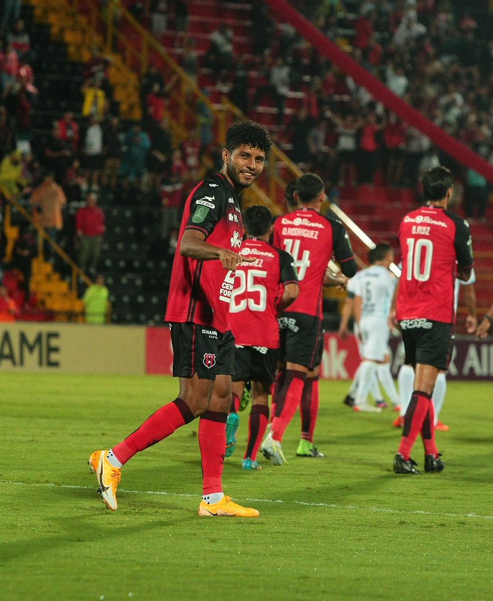 JB17⚽ (@jboban17) on Twitter photo <a href="/Johan_VenegasCR/">Johan Venegas Ulloa</a> llegó a 15 goles en la #CONCALEAGUE
Es el goleador histórico de la competencia.
⚽⚽⚽⚽⚽⚽⚽⚽⚽⚽⚽⚽⚽⚽⚽.
<a href="/Concacaf/">Concacaf</a> <a href="/ldacr/">Alajuelense</a> <a href="/Johan_VenegasCR/">Johan Venegas Ulloa</a> llegó a 15 goles en la #CONCALEAGUE
Es el goleador histórico de la competencia.
⚽⚽⚽⚽⚽⚽⚽⚽⚽⚽⚽⚽⚽⚽⚽.
<a href="/Concacaf/">Concacaf</a> <a href="/ldacr/">Alajuelense</a>