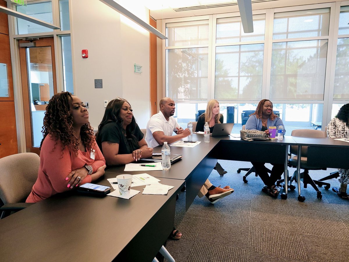 Kimberly M. Lee (@theladykimlee) on Twitter photo I started my day attending <a href="/lrchamber/">Little Rock Chamber</a>
#MEDWeek22 “How To Start A Podcast” with guest speakers of <a href="/blackbeltvoices/">Blackbelt Voices</a>
Great series & I got to meet some inspiring small business owners.
List of events👉🏾
#FIOLife
#smallbusiness
#equip
#hopecreditunion
#LRRC I started my day attending <a href="/lrchamber/">Little Rock Chamber</a>
#MEDWeek22 “How To Start A Podcast” with guest speakers of <a href="/blackbeltvoices/">Blackbelt Voices</a>
Great series & I got to meet some inspiring small business owners.
List of events👉🏾
#FIOLife
#smallbusiness
#equip
#hopecreditunion
#LRRC